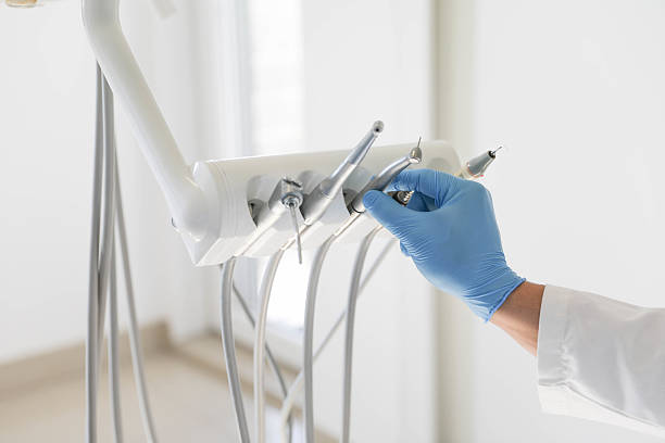24/7 Emergency Tooth Extraction experts in South Elgin, IL